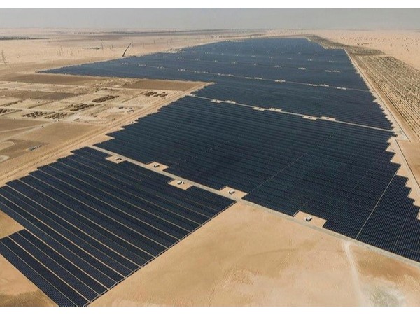 阿布扎比 Al Dhafra PV2光伏電站項目